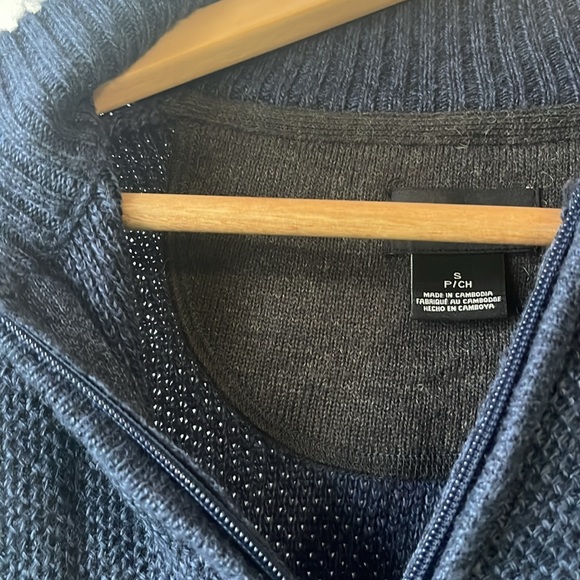 Navy blue quarter zip sweater - Picture 6 of 6